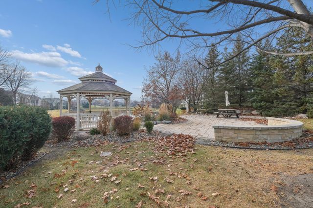 3832 Linden Drive E, Medina, MN 55340