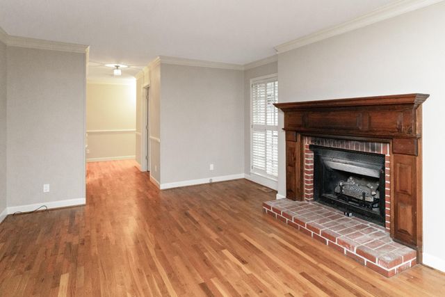 302 Brookwood Lane, La Fayette, GA 30728