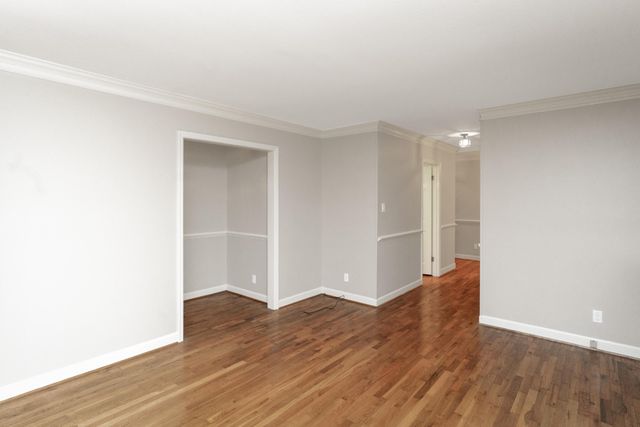 302 Brookwood Lane, La Fayette, GA 30728