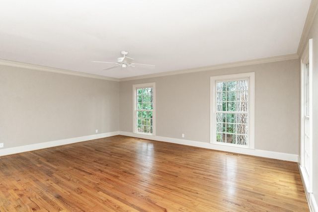 302 Brookwood Lane, La Fayette, GA 30728