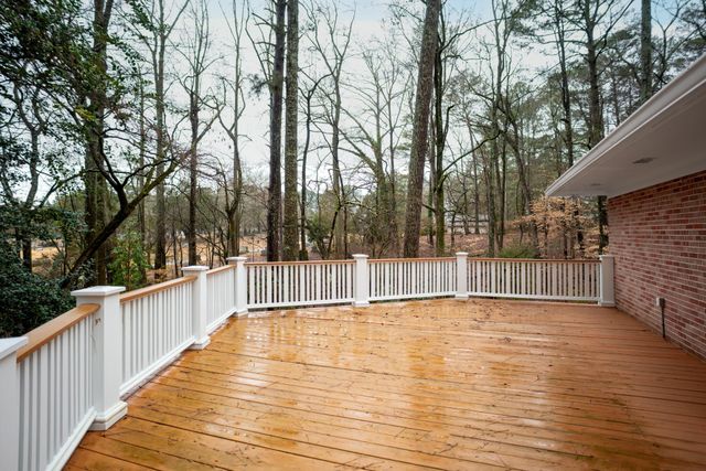 302 Brookwood Lane, La Fayette, GA 30728