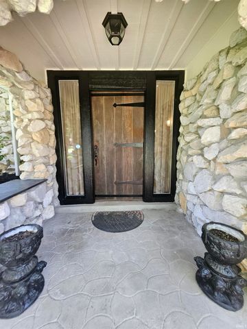 2251 Viehe Drive, Evansville, IN 47725