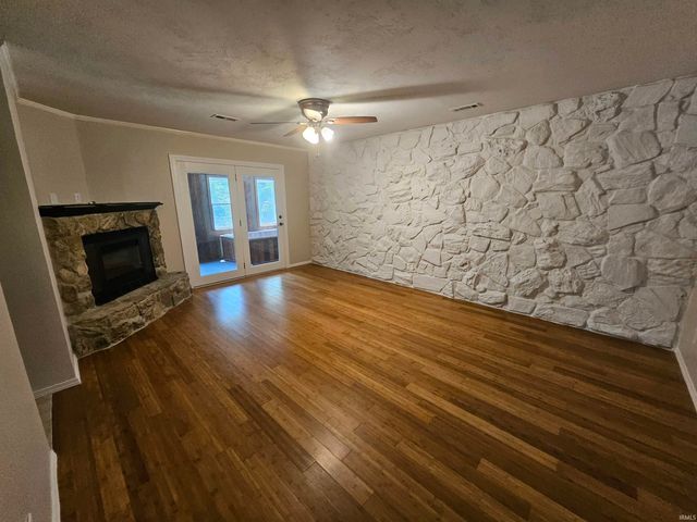 2251 Viehe Drive, Evansville, IN 47725