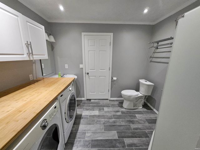 2251 Viehe Drive, Evansville, IN 47725