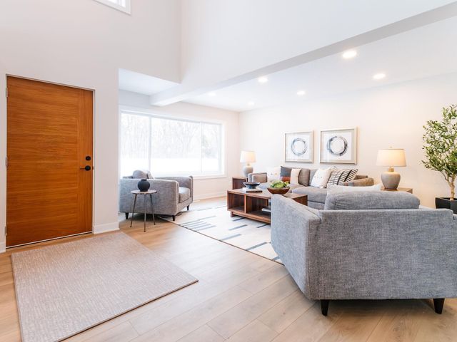 3220 Aquila Lane S, Saint Louis Park, MN 55426