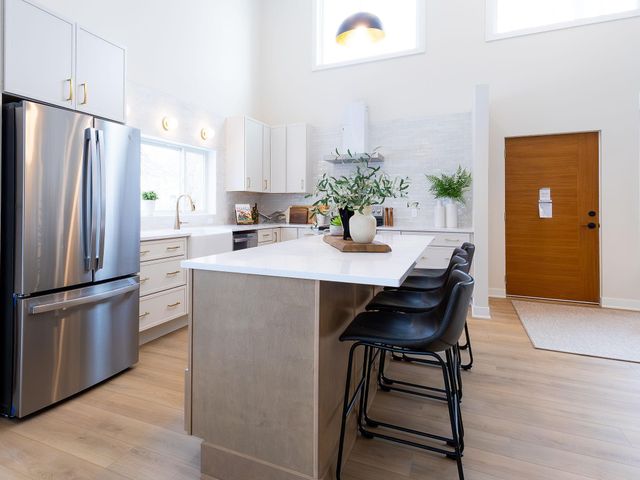 3220 Aquila Lane S, Saint Louis Park, MN 55426