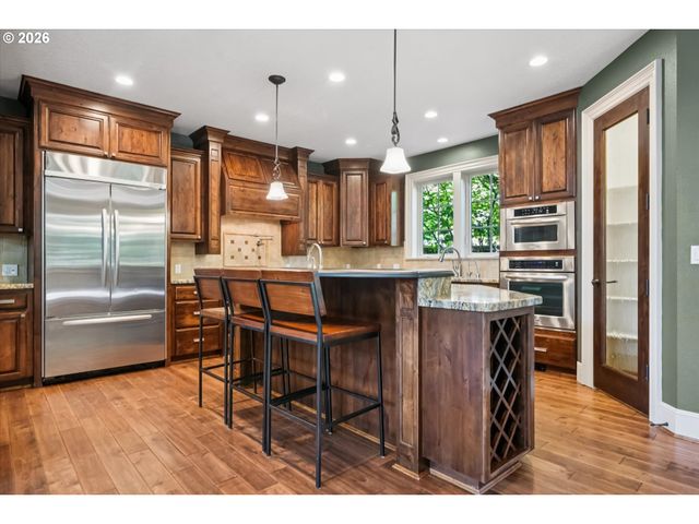 18086 JENIFERS Way, Lake Oswego, OR 97035
