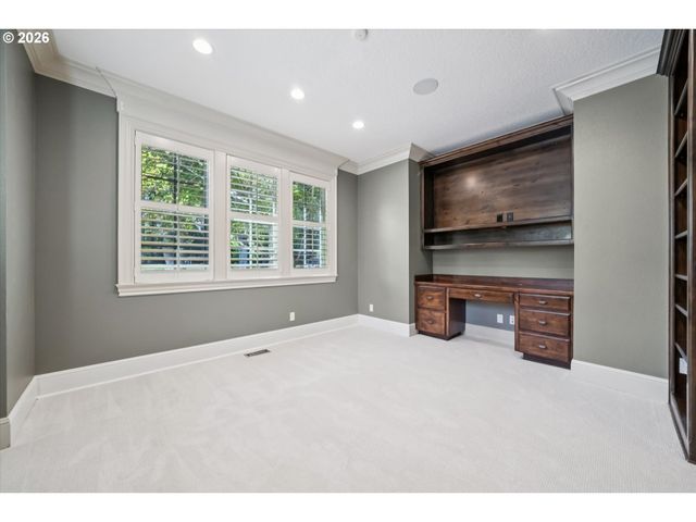 18086 JENIFERS Way, Lake Oswego, OR 97035