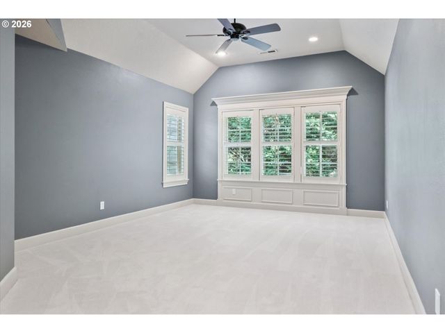 18086 JENIFERS Way, Lake Oswego, OR 97035