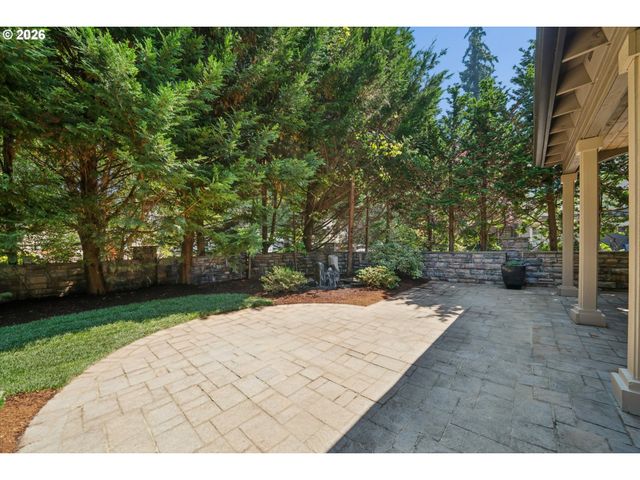 18086 JENIFERS Way, Lake Oswego, OR 97035