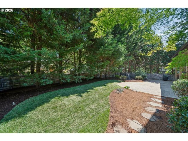 18086 JENIFERS Way, Lake Oswego, OR 97035