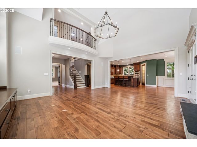 18086 JENIFERS Way, Lake Oswego, OR 97035