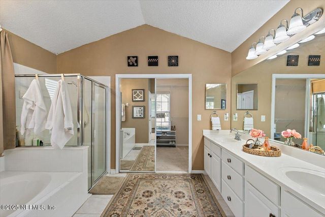 11890 MAGNOLIA FALLS Drive, Jacksonville, FL 32258