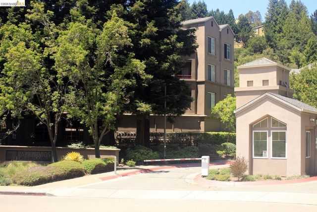 280 Caldecott LN 202, Oakland, CA 94618