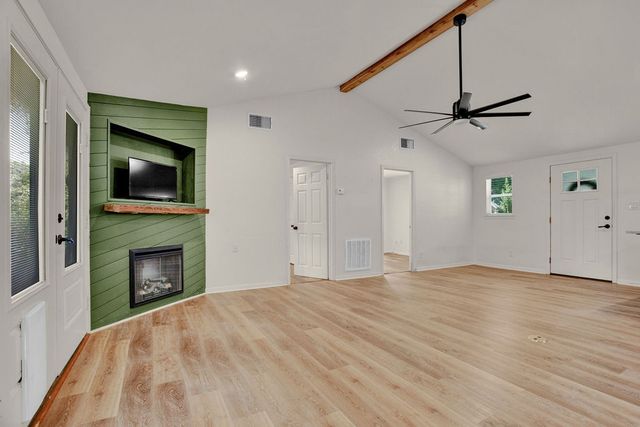 224 Hideaway Lane E, Hideaway, TX 75771