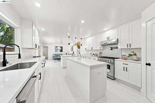 8 Calle Del Casarillo, Diablo, CA 94528