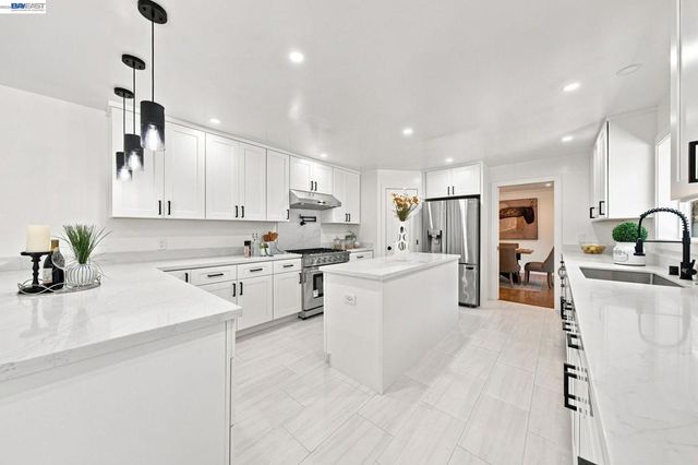 8 Calle Del Casarillo, Diablo, CA 94528