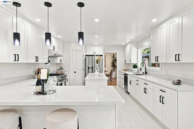 8 Calle Del Casarillo, Diablo, CA 94528