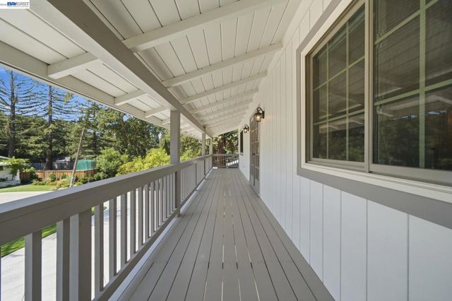8 Calle Del Casarillo, Diablo, CA 94528