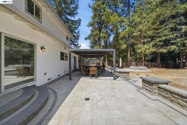 8 Calle Del Casarillo, Diablo, CA 94528