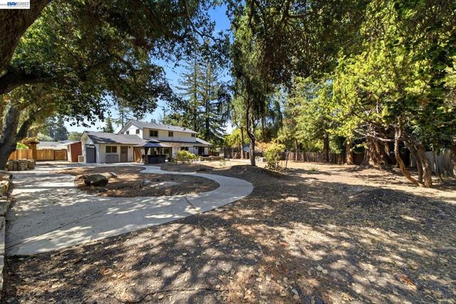 8 Calle Del Casarillo, Diablo, CA 94528