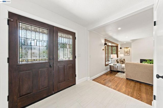 8 Calle Del Casarillo, Diablo, CA 94528