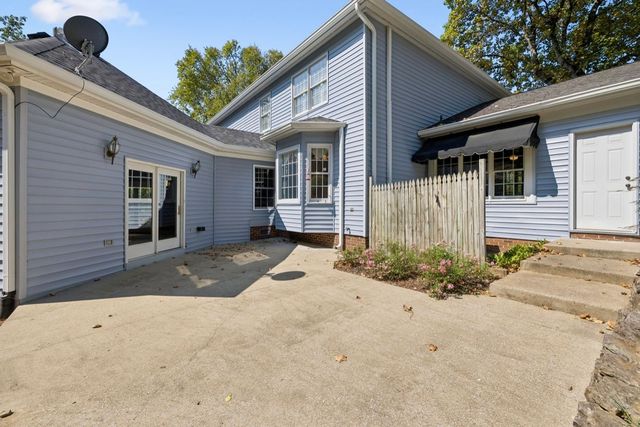 5516 Deer Way Dr, Nashville, TN 37211
