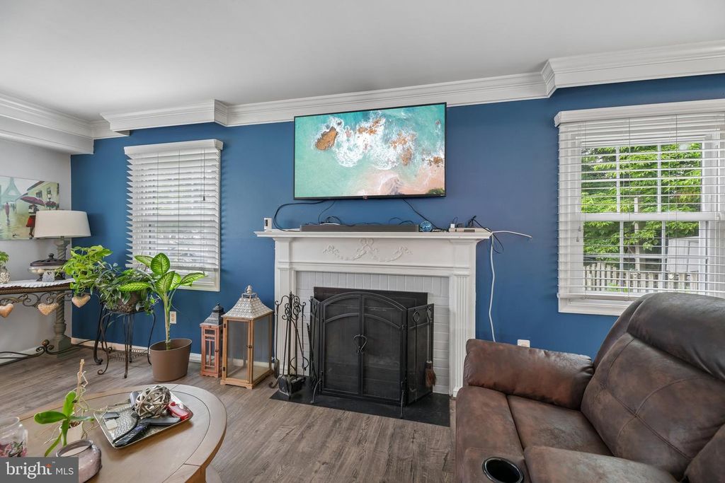 Image 13 of property listing at 2225 HARWOOD LN, Bowie, MD 20716