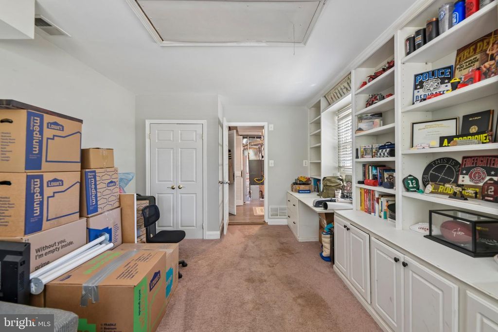 Image 24 of property listing at 2225 HARWOOD LN, Bowie, MD 20716