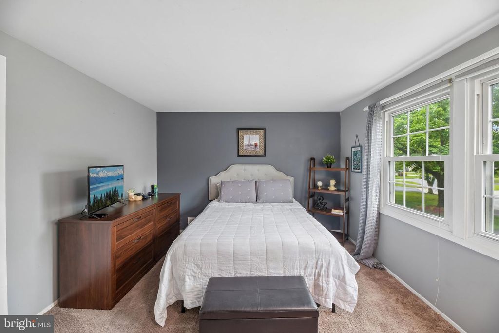 Image 28 of property listing at 2225 HARWOOD LN, Bowie, MD 20716