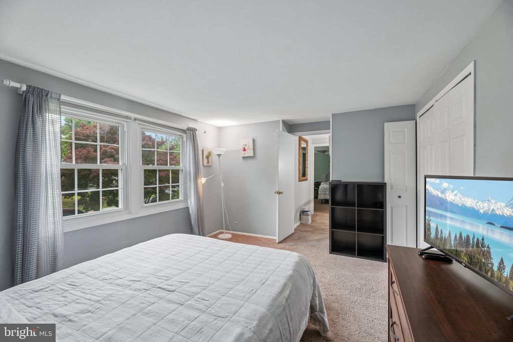 Image 32 of property listing at 2225 HARWOOD LN, Bowie, MD 20716