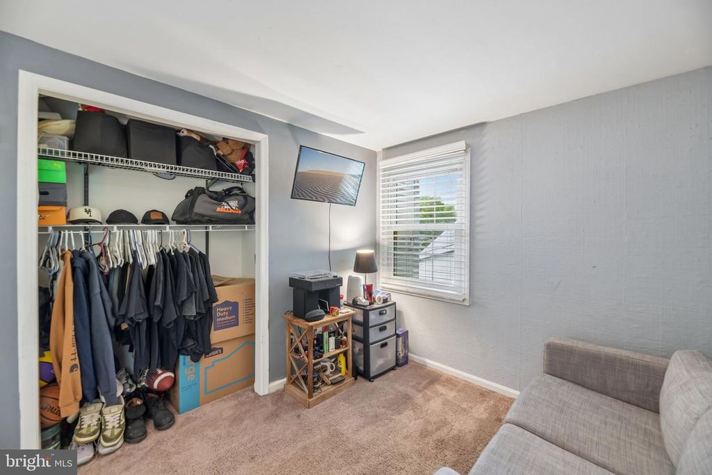 Image 35 of property listing at 2225 HARWOOD LN, Bowie, MD 20716