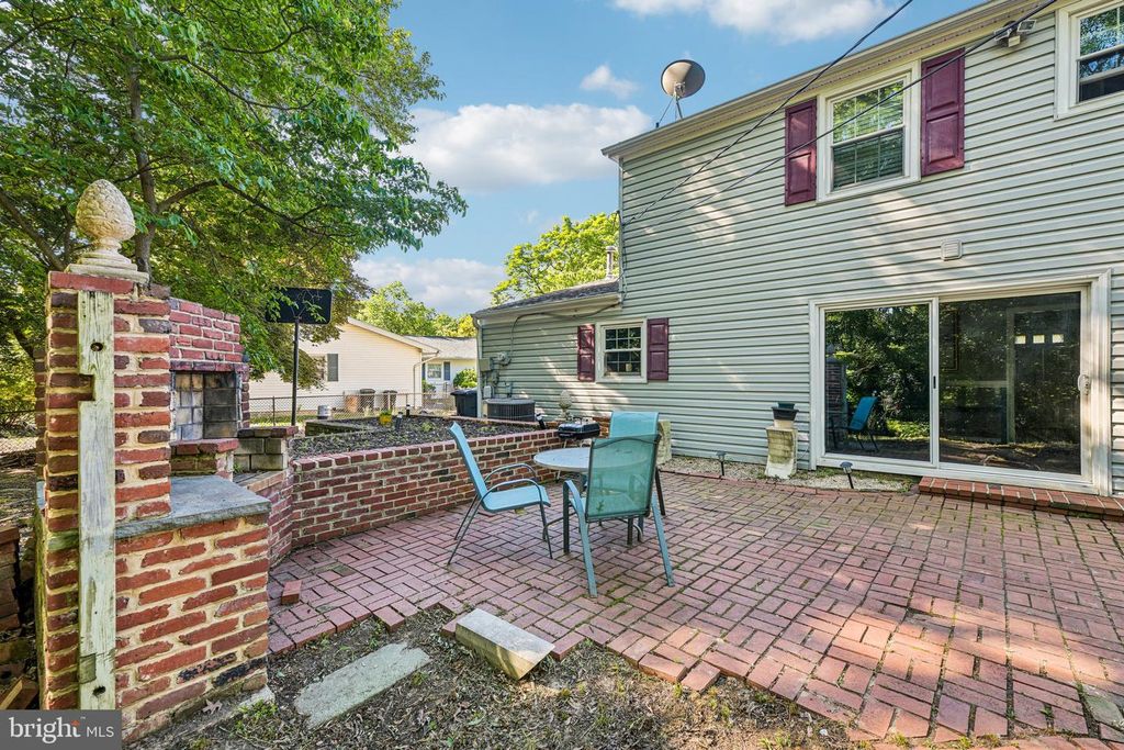 Image 49 of property listing at 2225 HARWOOD LN, Bowie, MD 20716