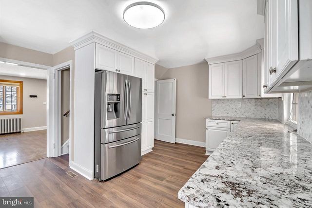 32 CRANBURY RD, Princeton Junction, NJ 08550