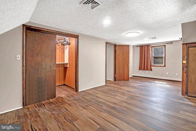 32 CRANBURY RD, Princeton Junction, NJ 08550