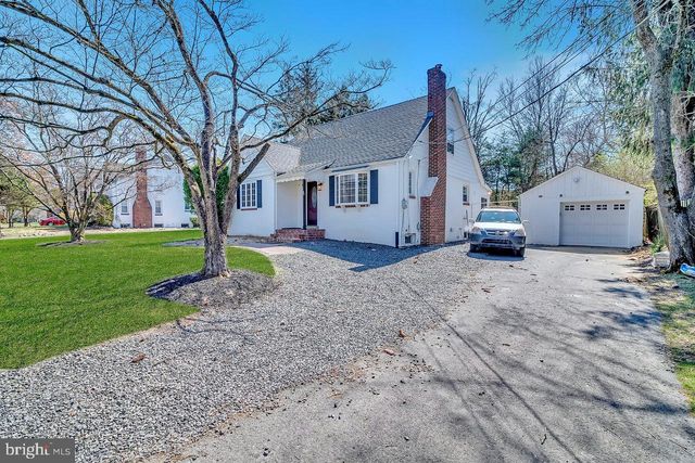 32 CRANBURY RD, Princeton Junction, NJ 08550