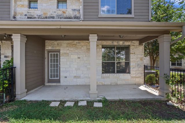 9201 Brodie LN 203, Austin, TX 78748