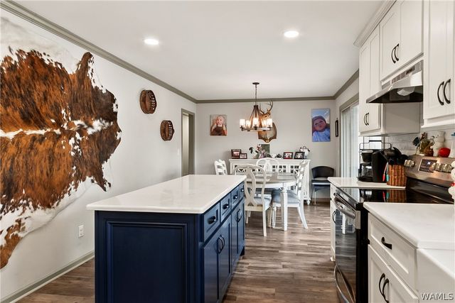 7808 Lake Sherwood Cir, Northport, AL 35473