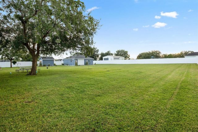 9060 County Road 128c, Wildwood, FL 34785