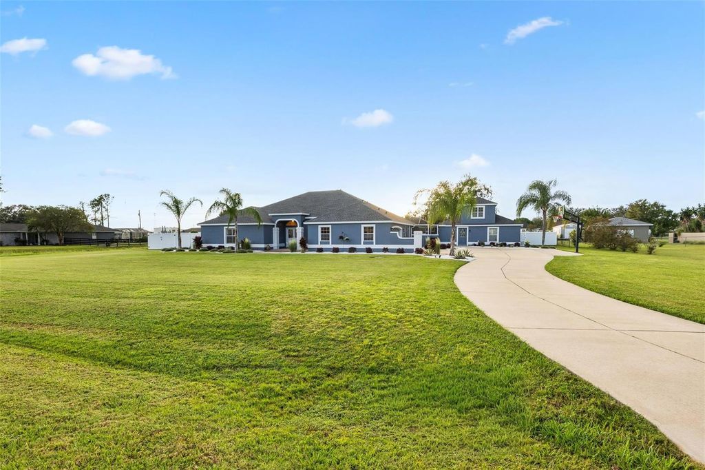 9060 County Road 128c, Wildwood, FL 34785