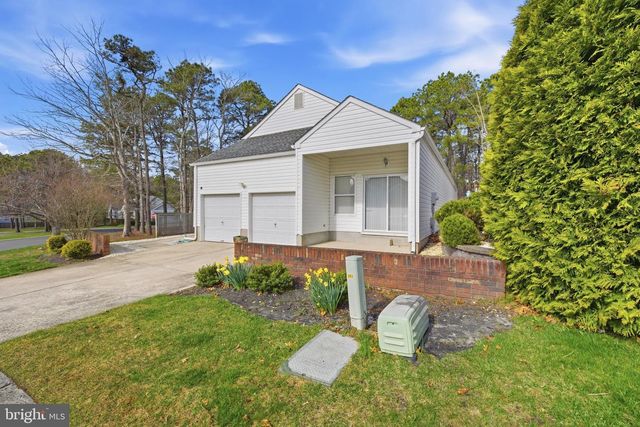 76 SUMMERHILL DR, Manahawkin, NJ 08050