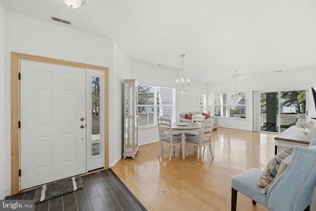 76 SUMMERHILL DR, Manahawkin, NJ 08050