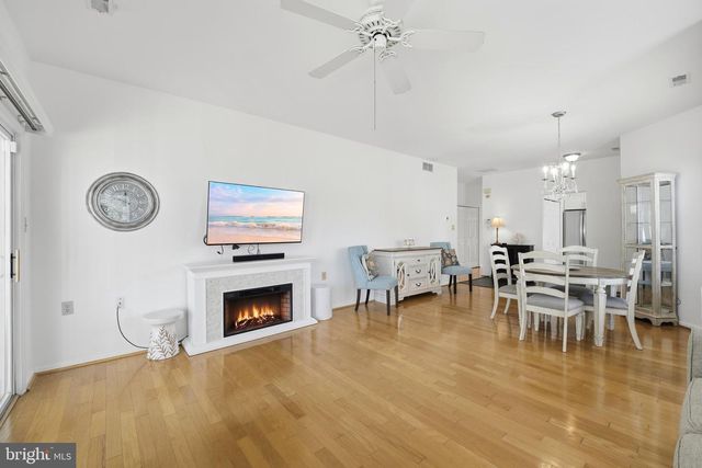 76 SUMMERHILL DR, Manahawkin, NJ 08050
