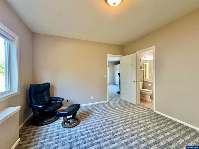 4364 NW Honeysuckle Dr, Corvallis, OR 97330