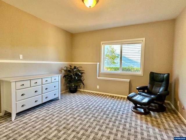 4364 NW Honeysuckle Dr, Corvallis, OR 97330
