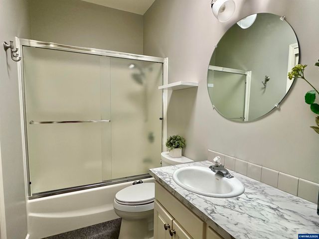 4364 NW Honeysuckle Dr, Corvallis, OR 97330