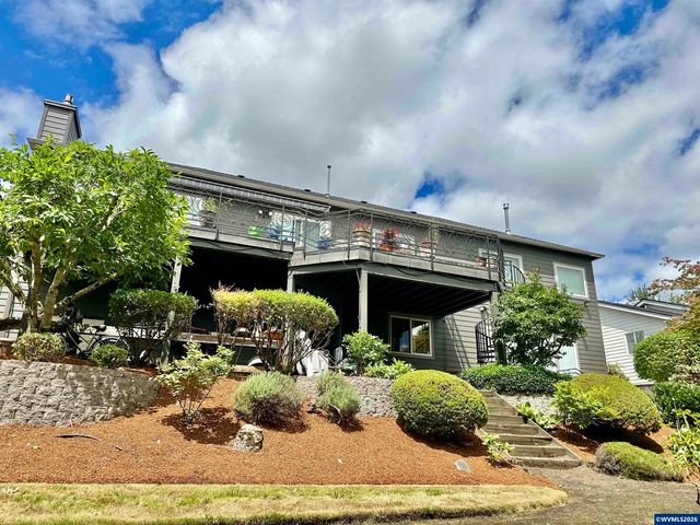 4364 NW Honeysuckle Dr, Corvallis, OR 97330