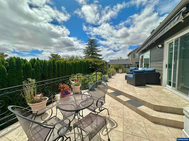 4364 NW Honeysuckle Dr, Corvallis, OR 97330