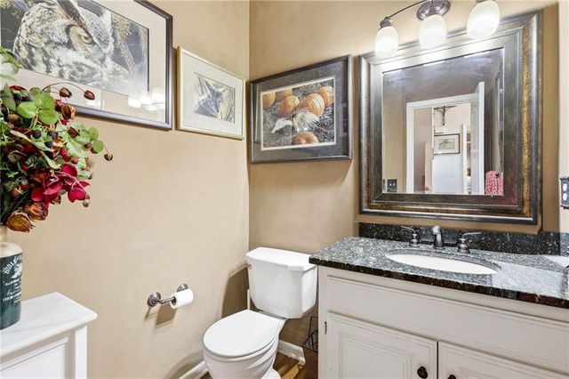23536 W 73rd Terrace, Shawnee, KS 66227