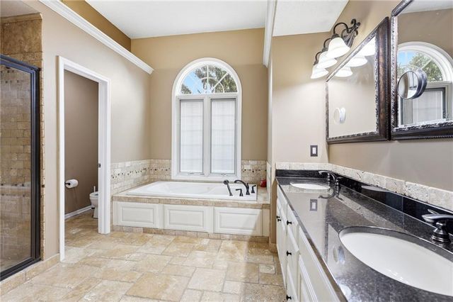 23536 W 73rd Terrace, Shawnee, KS 66227